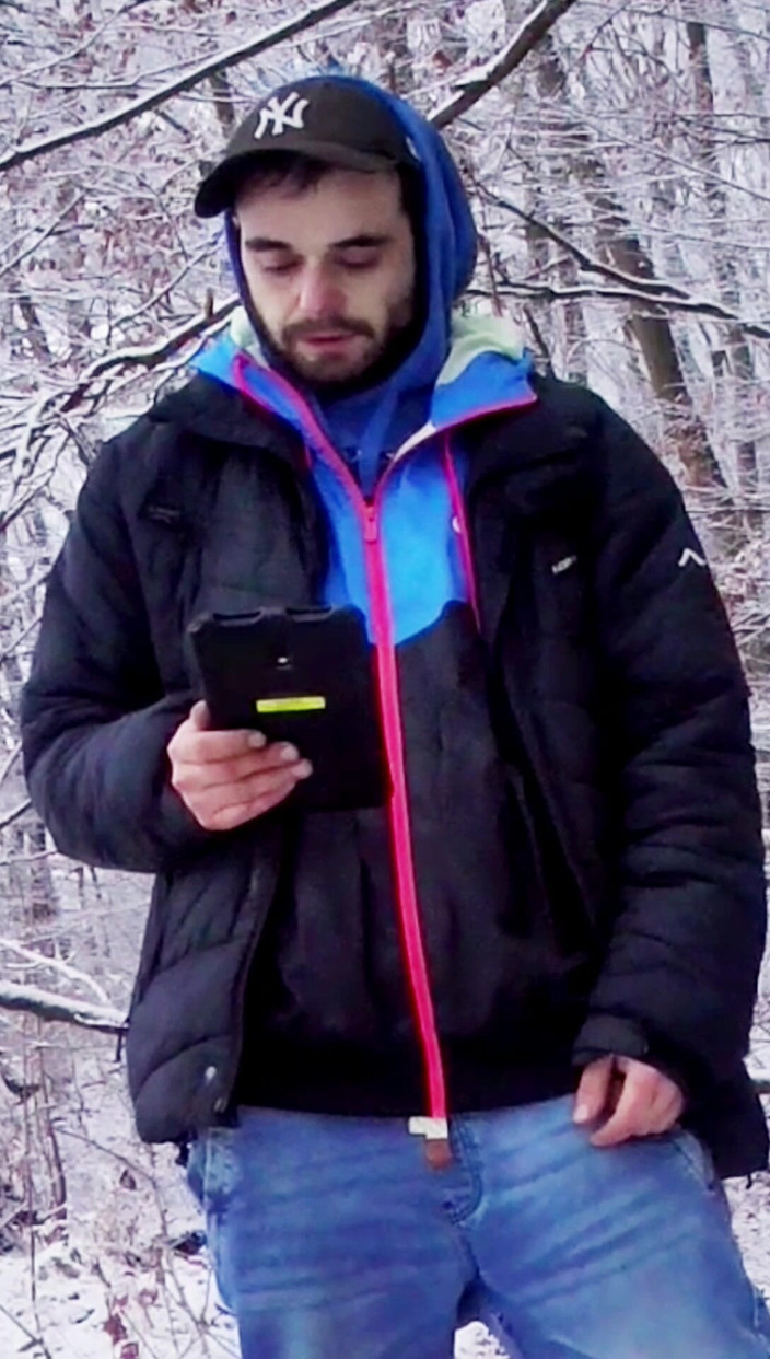 jerkofflover: Masturbuj się na świeżym powietrzu w zimie