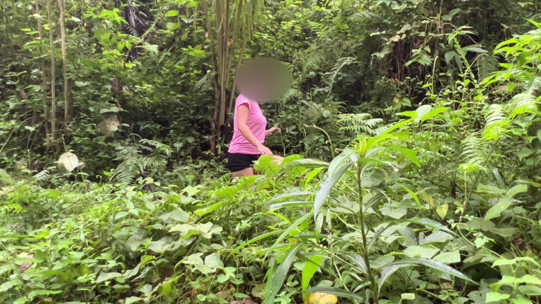 StaccyPh: Pinay Fucked in the River