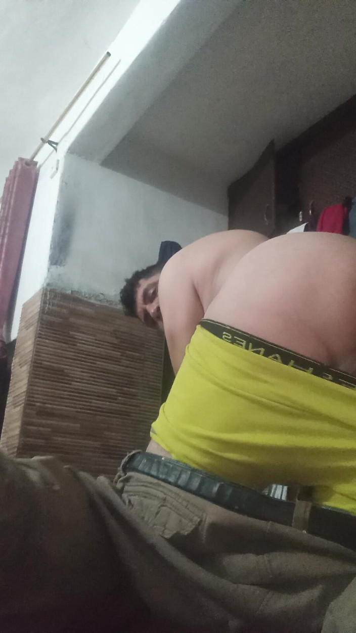 White ass: Pantat putih besar berbogel