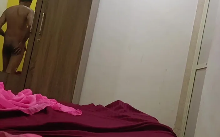 desilaunda96: Sexy Big Ass Student Hardcore Threesome in Campus Waiting Room.