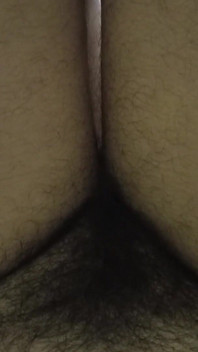 Buceta peluda e bellybutton