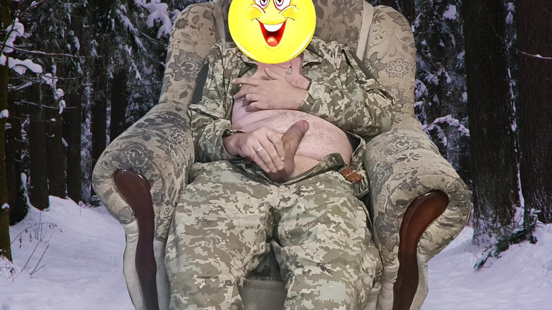 Vitaliy Solyanik: संग्रह। संगीत क्लिप. मैं जंगल में और बाथरूम में लंड हिलाता हूं।