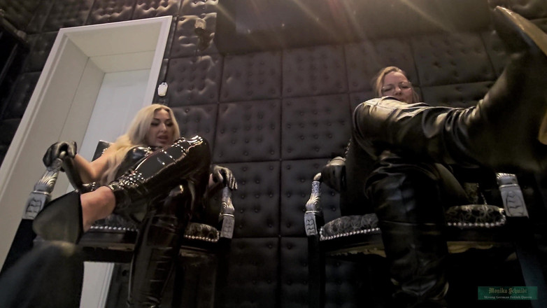 Strict Senz: Sheela Sinner &amp; Monika Schmidt Sph Obciąganie Instrukcja Plucia Jedzenie Miażdżące...