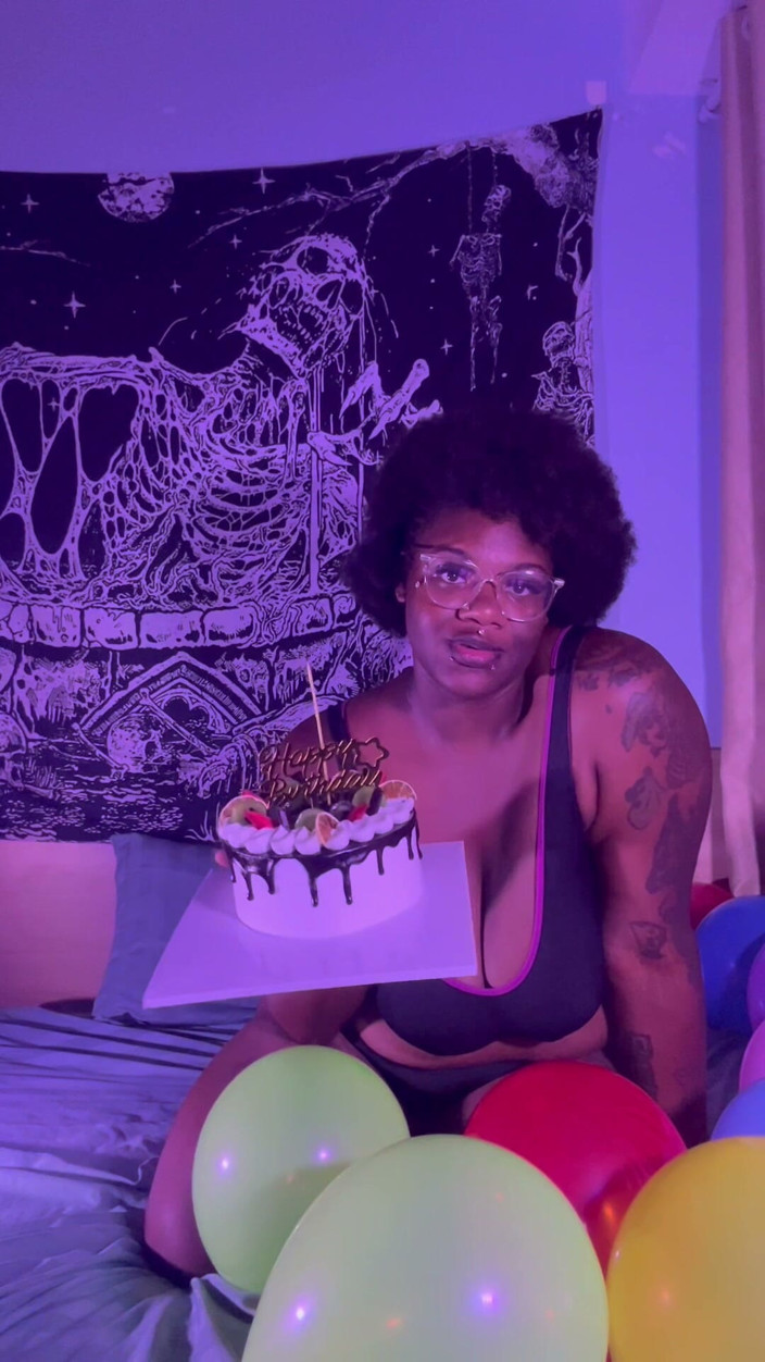 Gothic Goddess: Birthday Cake and Cum Masturbation