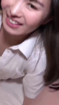 Machi - She Has a Strong Sexual Appetite. Even Her Classmates Are Scared of Her