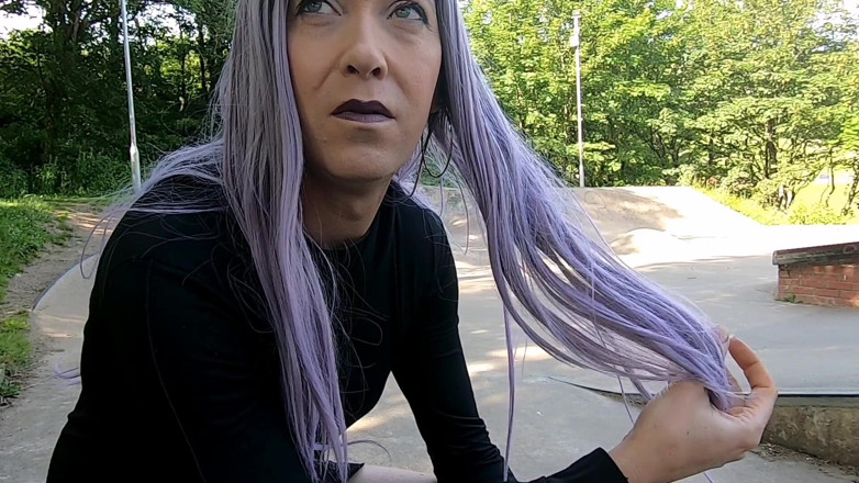 The Midnight Minx: Summer skate
