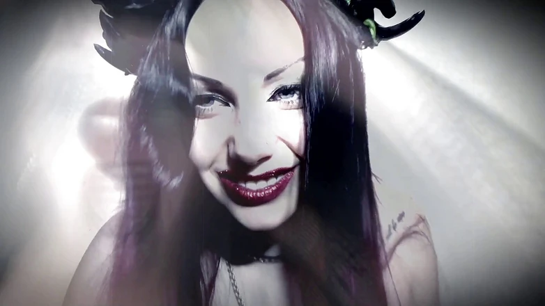 Goddess Misha Goldy: My Seductive Lips - Is a Door to Hell! Devour Fetish!
