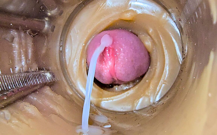 Creme sperm: Kamera Drinnen Tief Fängt Riesige Ejakulation Von Sperma 2-mal Ein
