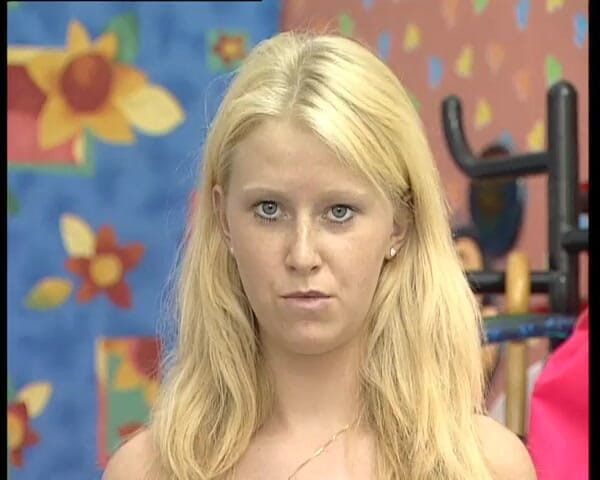 YOUR FIRST PORN: Es Ist Meine Erste Schambehaarung - Sexy Tina in Softclip - It's...