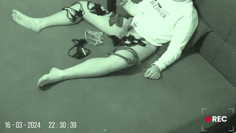 Lucas Nathan King: 继姐闻内裤