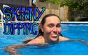 Wamgirlx: Yeni yüzme havuzumda sıska yüzme
