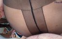 Pantyhose me porn videos: Sarışın orta yaşlı seksi kadın sakso becerilerini gösteriyor ve yüze...