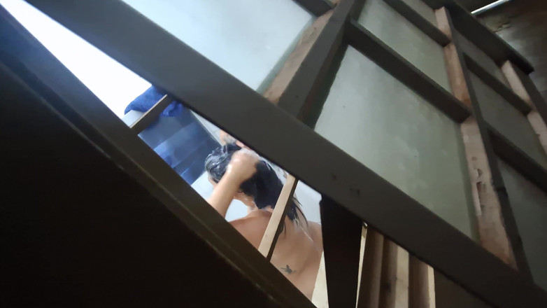 Mattos Movies: Camera on Hot Stepcousin in the Shower - I Can’t Wait...