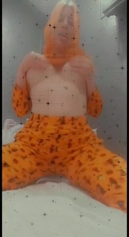 Lolafuccbunny: Pajama twerk teasing NO AUDIO