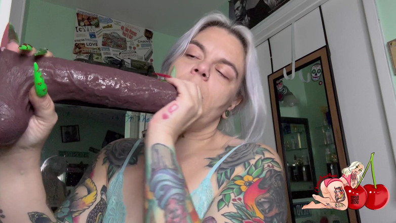 CherryBombBomb: POV schlampiger blowjob &amp; handjob auf meinem großen bbc-spielzeug