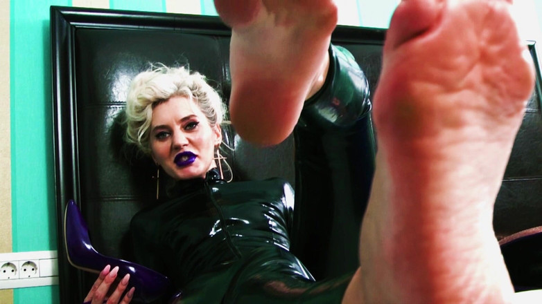 Goddess Celine: Terli köle humiliatrix