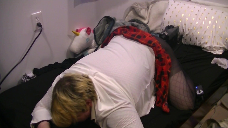 Roxxie rae page: La ragazza del college in un azione con il pistone