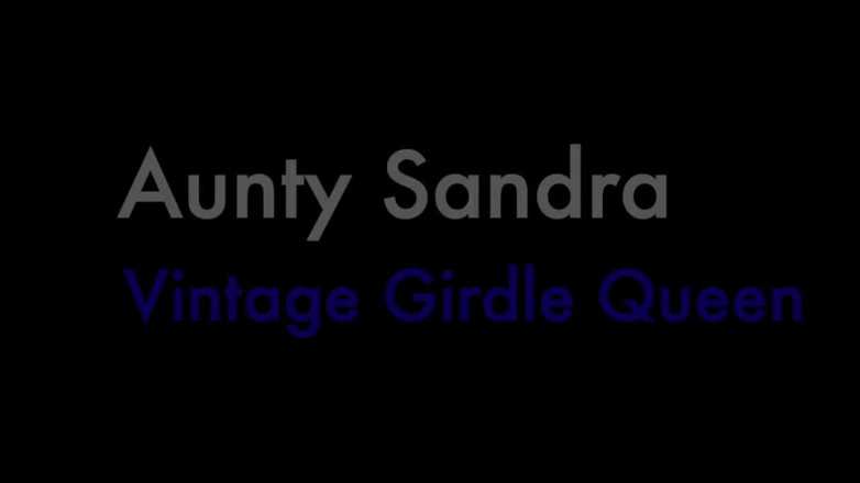 Aunty Sandra vintage girdle queen: Introducing Stepaunty Sandra Vintage Girdle Queen