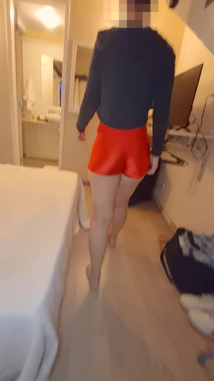 Branquinha De Leite: Deixei Ele Me Acompanhar De Shortinho De Lycra… E Me...