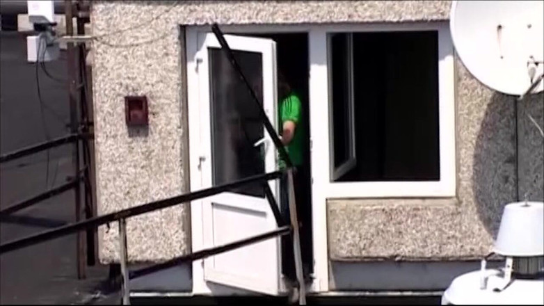 Just x gays: Obcy wśród sąsiadów