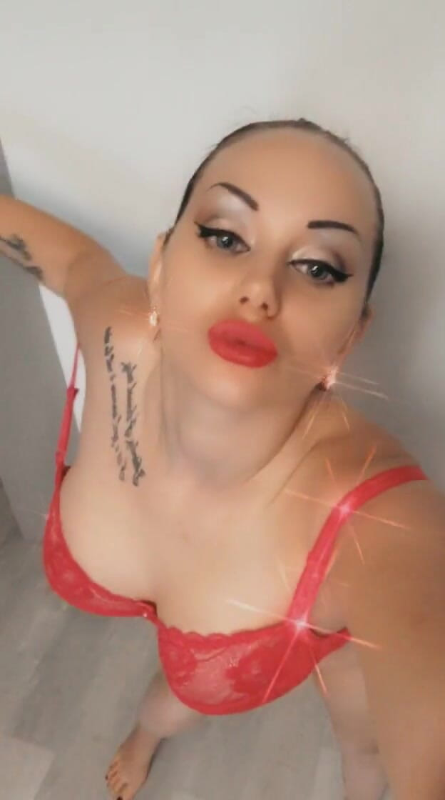 Goddess Misha Goldy: Mitt perfekta bröst