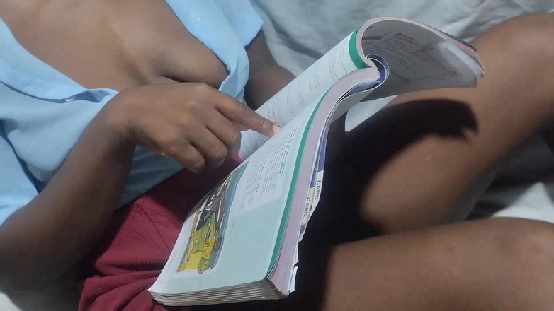 Bonnie: Cikgu fizik minta saya pergi dengannya selepas kolej