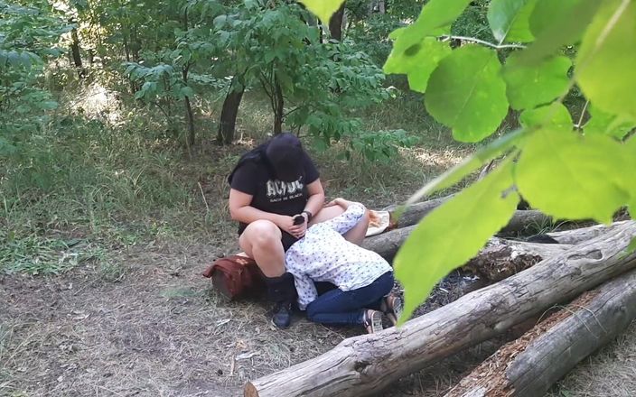 Lesbian-candys: Ich habe einen fremden im wald in den mund gefickt -...