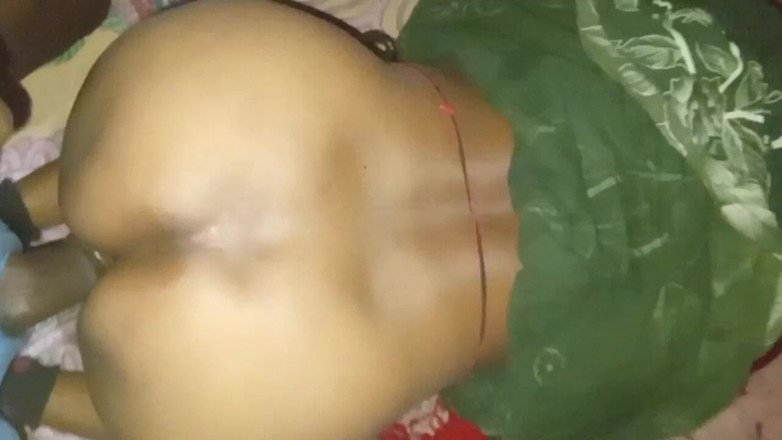 Bengaliauntykichut: 밤에 후배위 스타일로 진짜 이웃 아줌마의 보지를 따먹어