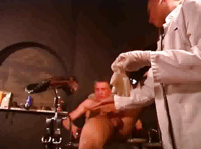 Femdom Sex: Het zaadmonster!