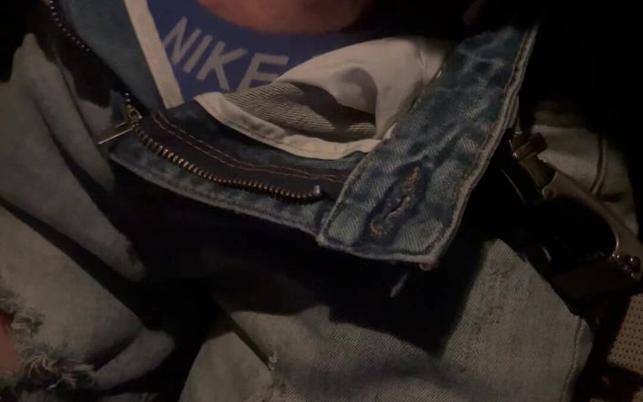 Quan Vietnam 18: Bătrânul profesor îl ajută pe tânărul student virgin la doar 18 ani...