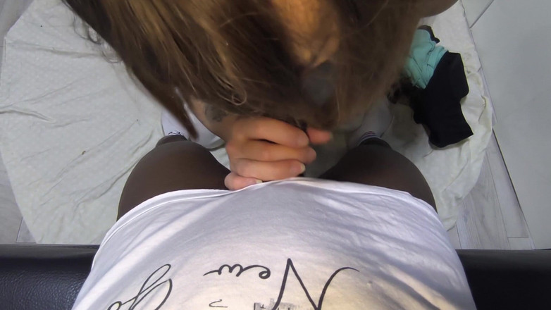 CardiC: Fantastisk avsugning - sissy flickvän upprätt min kuk för avsugning