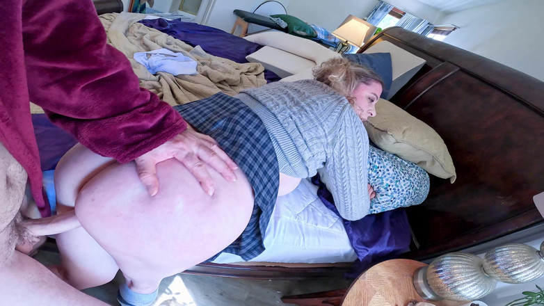 Erin Electra: Fiica Mea Vitregă Îmi Umple De Cremă Pula