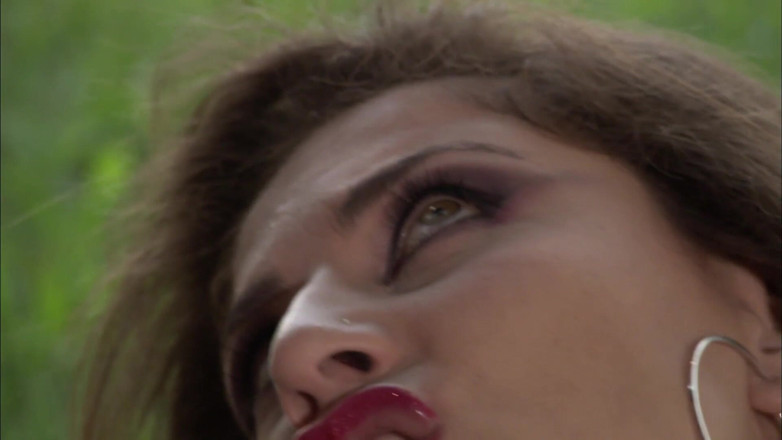 King Of Amateur: Outdoor with Roberta Gemma at the park