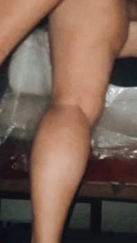 Married Woman Can't Handle Her Lust, Runs Away From the Barbecue to Fuck the Well-endowed Man
