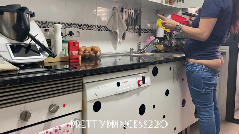 Panfil corina: バットクラックキッチンの片付け