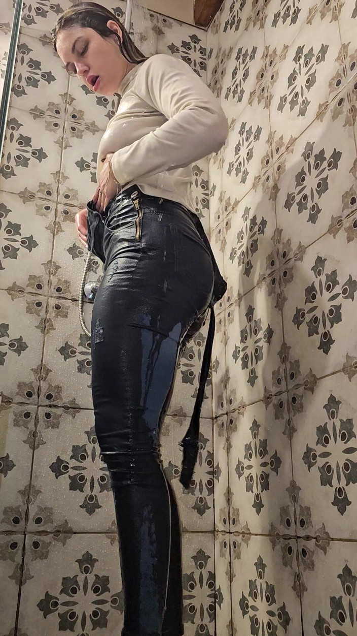 Keila Bassi: Wet Denim Fetish Getting Soaked in the Shower with My...