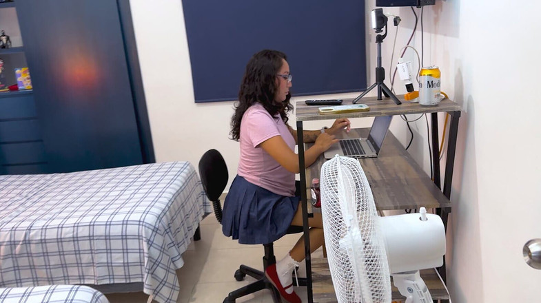 Susyzuperpete: Sexy College Girl Gets Fucked by Her Stepbrother Alex and...