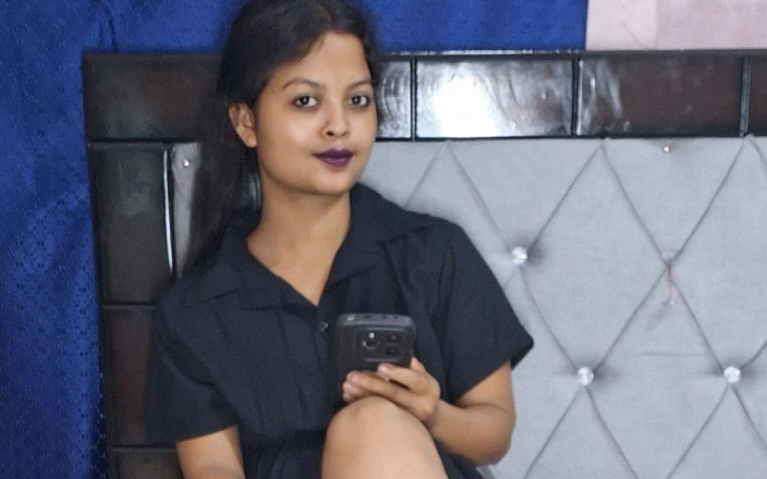 Mina Sardar: India Desi Bangali Younger Vabi Fast Alone Room Romantic Feelings