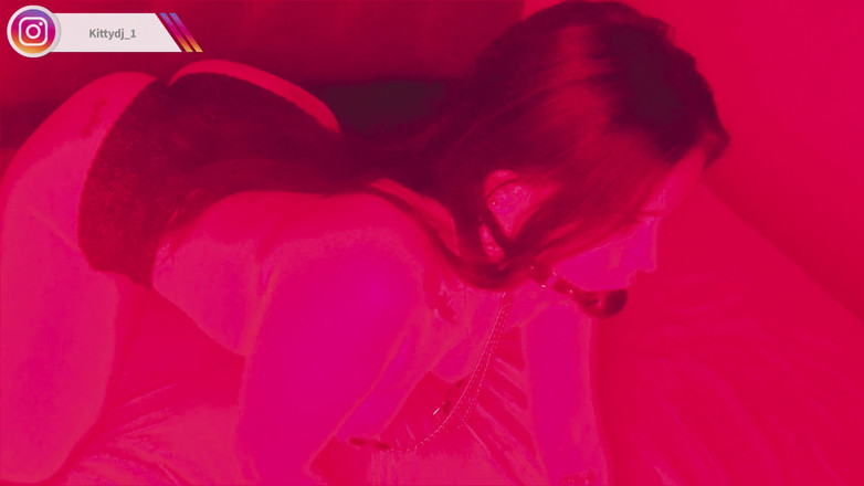 Kittydj: XXX focení sexuální hračky