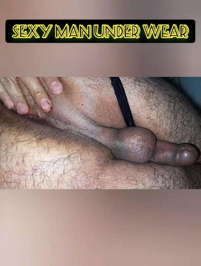 Davidandrexxx: Un uomo sexy in biancheria intima 5