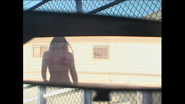 Blitzporn: 조엘린: 차 안에서 세게 박고 얼굴에 정액을 쏟아줘