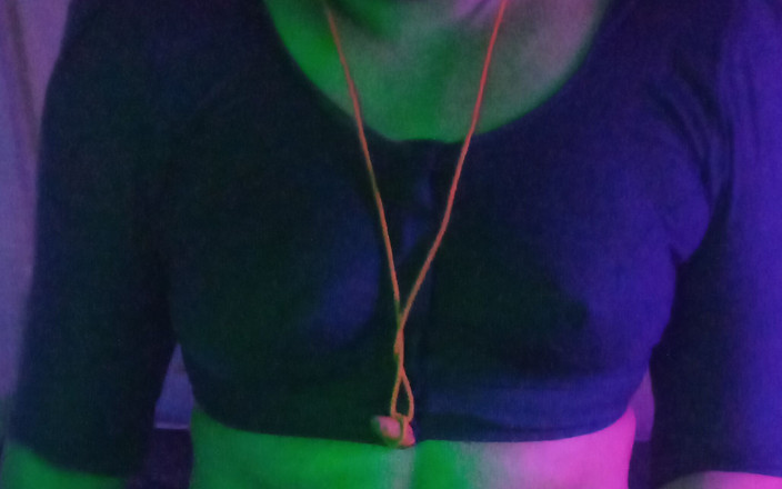 Goddess Silk Smita: Amma и маленький полуночный секрет пасынки