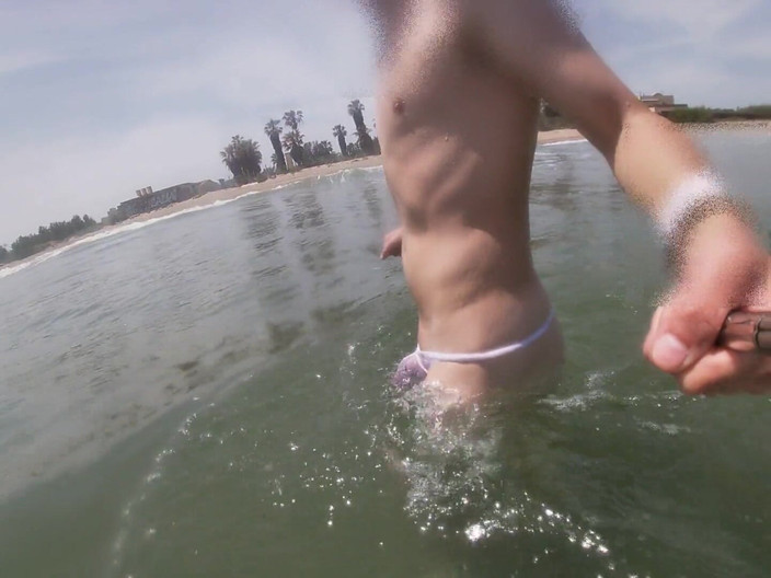 Cool Body: Am o pulă sexy și cred că lumea trebuie să știe, așa...