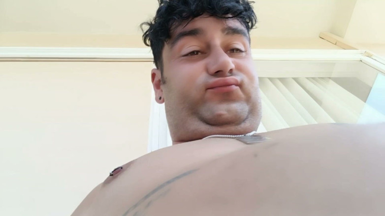 Idmir Sugary: I Love My Fat Look - Double Chin, Big Breast and...