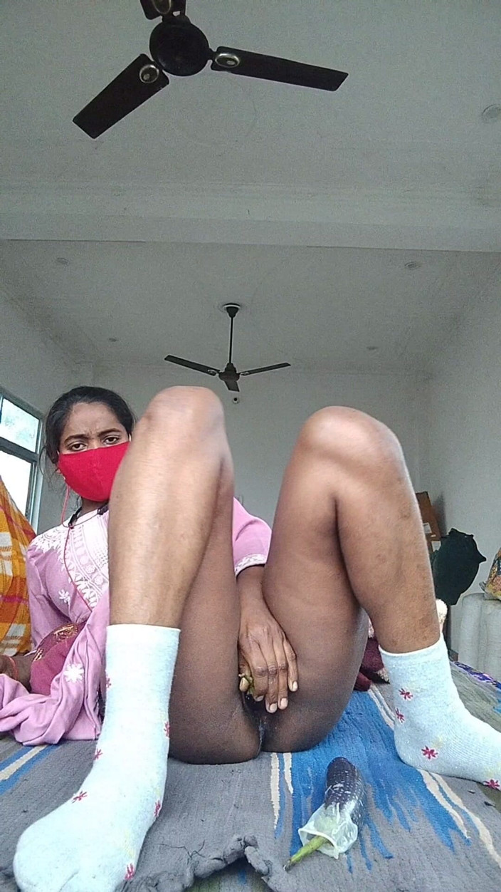 Anuttar: Desi Stepsister Hard Fingering Lonely in Stepmom Room