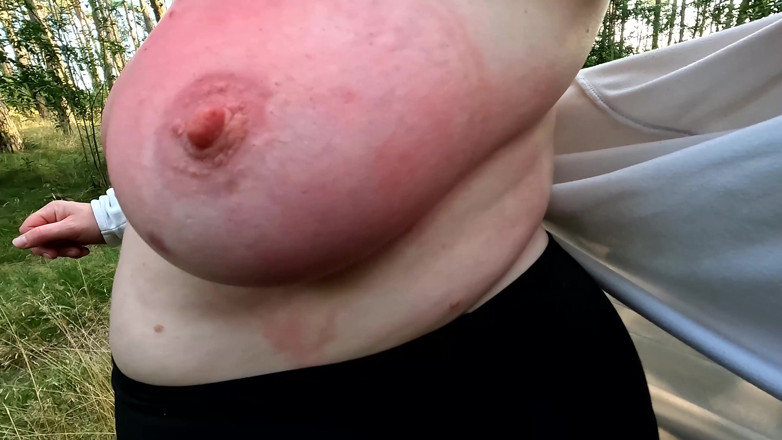 Bouncy Tits Action: O melhor dos peitos amarrados e inchados 2024