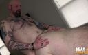 Bear Films: Bearfilms - osos tatuados Bjorn Johnsson y Skott Locke disfrutan follando