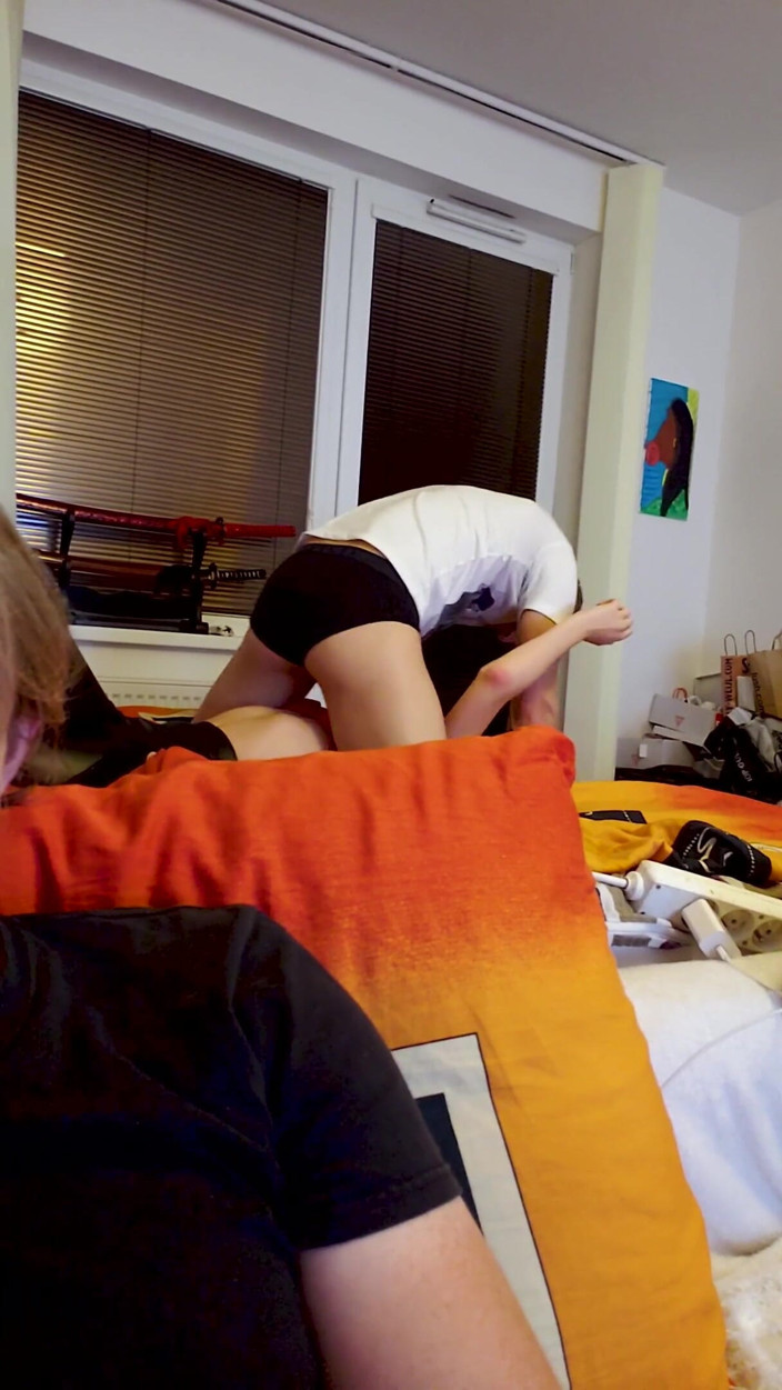 Lutros World: Voyour iphone video of throat fucking my teen girlfriend