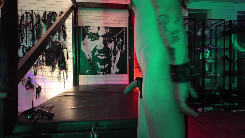 Dark Films Trans: Домина Dark обожает свою девушку-транса