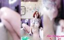 Katty Grray: Perfect redhead washes her sexy body and masturbate pussy vibrator
